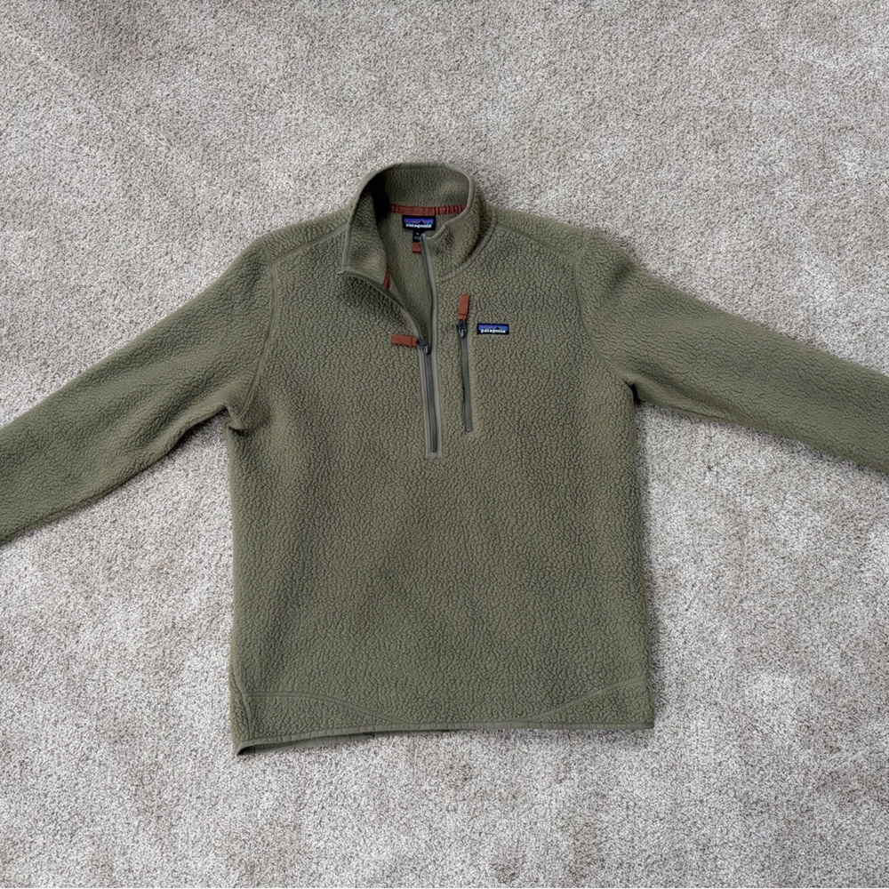Patagonia Men's XL Olive Green Furry Half-Zip Fleece Pullover